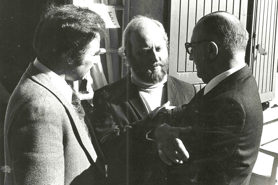 Peter Jones (center) chats with missionary professor Eugene Boyer (left) and pastor and seminary dean, Pierre Courthial.  Peter Jones (center) chats with missionary professor Eugene Boyer (left) and pastor and seminary dean, Pierre Courthial.